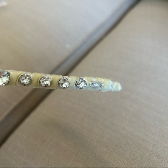 Lele Sadoughi Graduated Crystal Headband - Picture 4 of 5